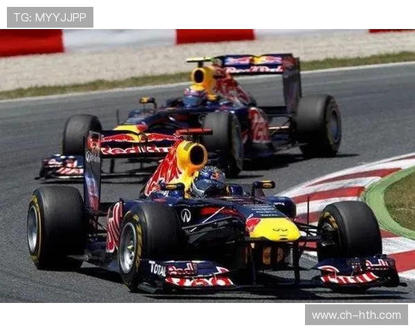 F1新赛季揭幕战激战正酣车队格局再掀风云变幻引发全球车迷热议 F1新赛季揭幕战激战正酣车队格局再掀风云变幻引发全球车迷热议