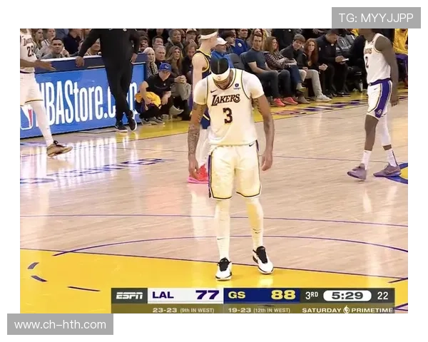 湖人队伤情更新 詹姆斯和浓眉在季后赛前恢复情况良好