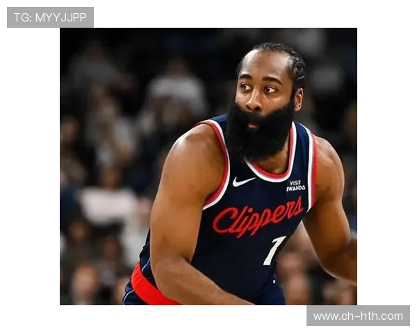 76人队新赛季阵容曝光 哈登留队仍是最大悬念 球迷期待冲击总冠军