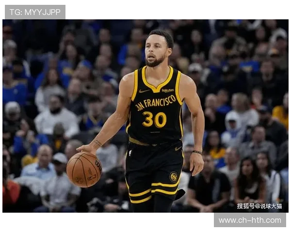 NBA季后赛激战正酣詹姆斯与库里领衔球队争夺冠军荣耀