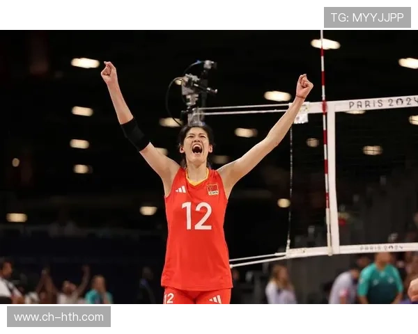 中国女排力克强敌晋级世界杯四强 李盈莹表现抢眼