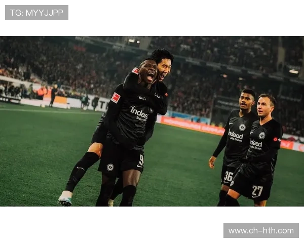 MotoGP赛场风云再起新星崛起与豪门争锋赛季格局迎来重大转折